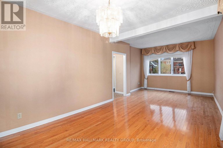 29043617/9-warren-avenue/ottawa-west/ottawa/ontario/K1Y0R9_6