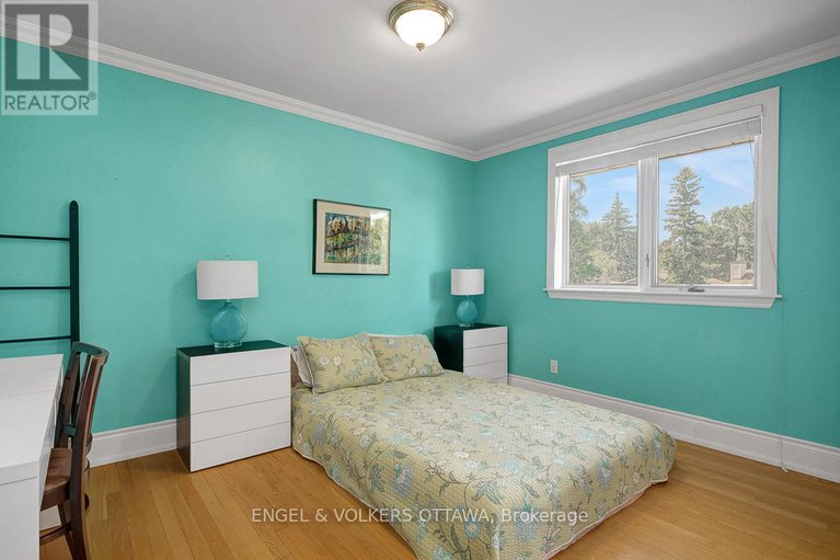 28808789/3-mohawk-crescent/bruce-farmgraham-parkqualicumbellands/ottawa/ontario/K2H7G7_32