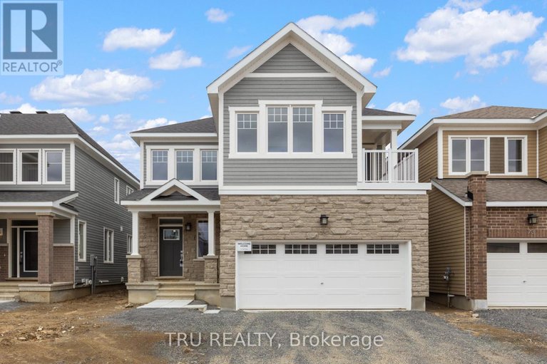 29570536/75-hackamore-crescent/goulbourn-twp-from-franktown-rdsouth-to-rideau/ottawa/ontario/K0A2Z0_1