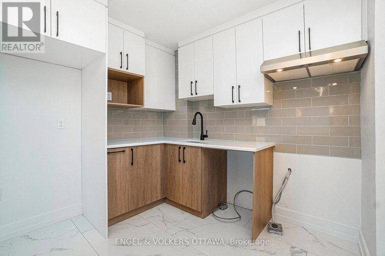 28051454/1309-915-elmsmere-road/beacon-hill-south/ottawa/ontario/K1J8H8_21