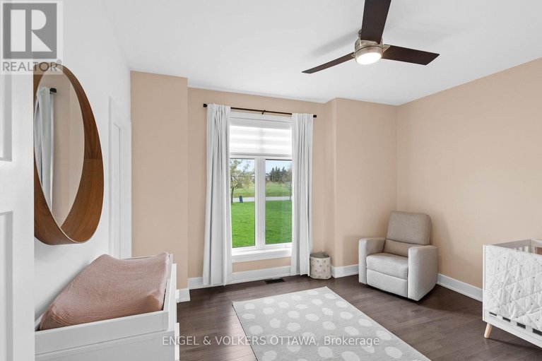 28348062/312-shoreway-drive-drive/greely/ottawa/ontario/K4P0G2_24