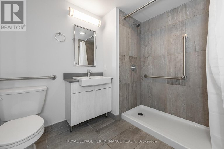 29665093/1118-105-champagne-avenue-s/west-centre-town/ottawa/ontario/K1S5E5_21