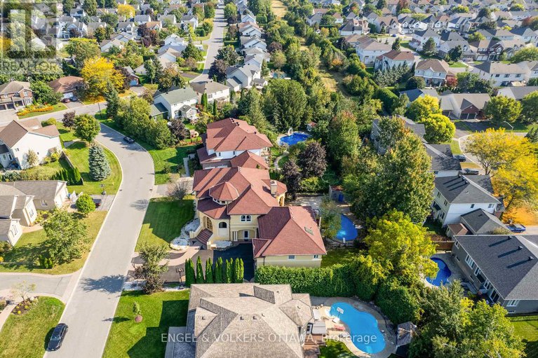 28324617/6-cypress-gardens/stittsville-south/ottawa/ontario/K2S1W5_50