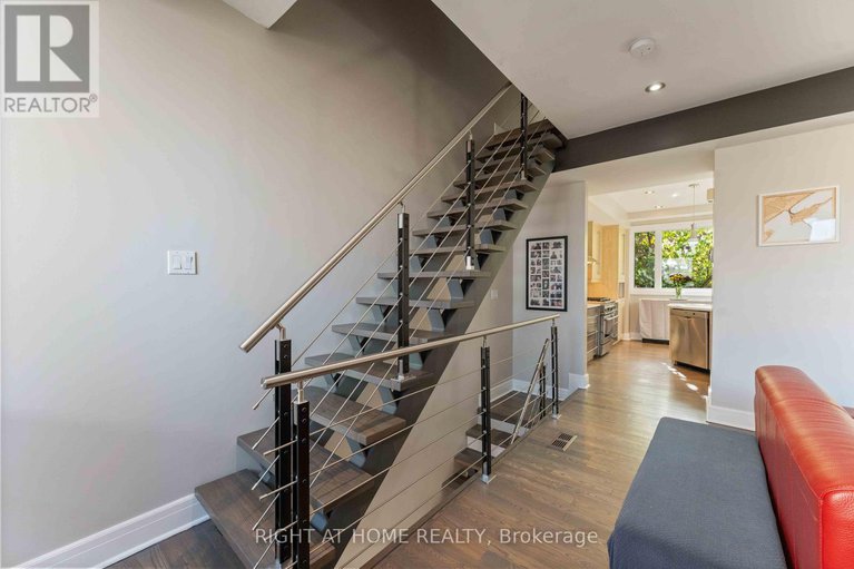 29397114/110-little-london-private/lower-town/ottawa/ontario/K1N0A5_18