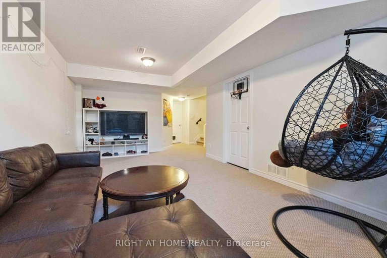 28573386/173-garrity-crescent/strandherd/ottawa/ontario/K2J3T5_25