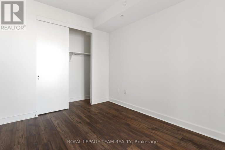 29639805/1506-111-champagne-avenue-s/west-centre-town/ottawa/ontario/K1S5V3_19