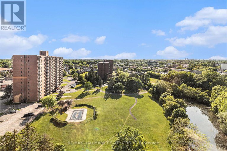 28411998/1407-2759-carousel-crescent/emerald-woodssawmill-creek/ottawa/ontario/K1T2N5_32