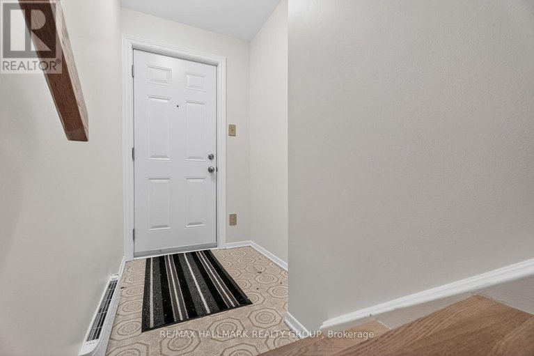 29360556/b-6746-jeanne-darc-boulevard-n/convent-glen-north/ottawa/ontario/K1C6E9_7