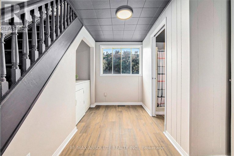 29607383/10-neilson-street/mcnabbraeside-twps/mcnabbraeside/ontario/K7S3G2_12