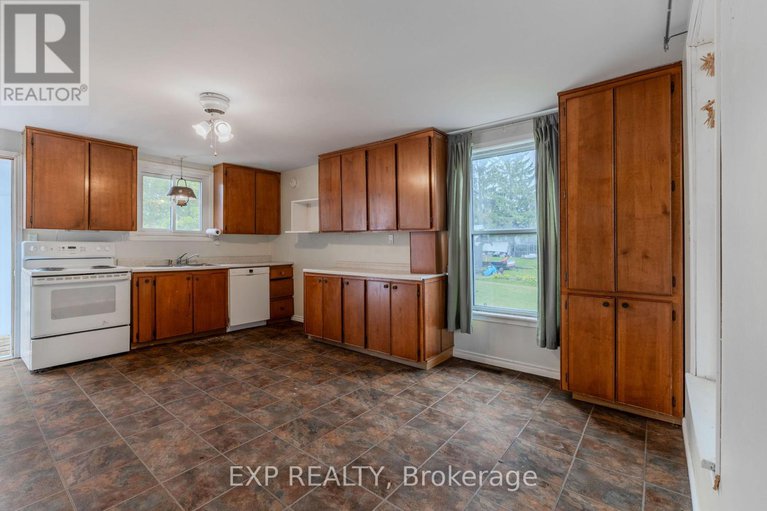 28978593/12-ash-street/south-stormont-osnabruck-twp/south-stormont/ontario/K0C1Y0_9