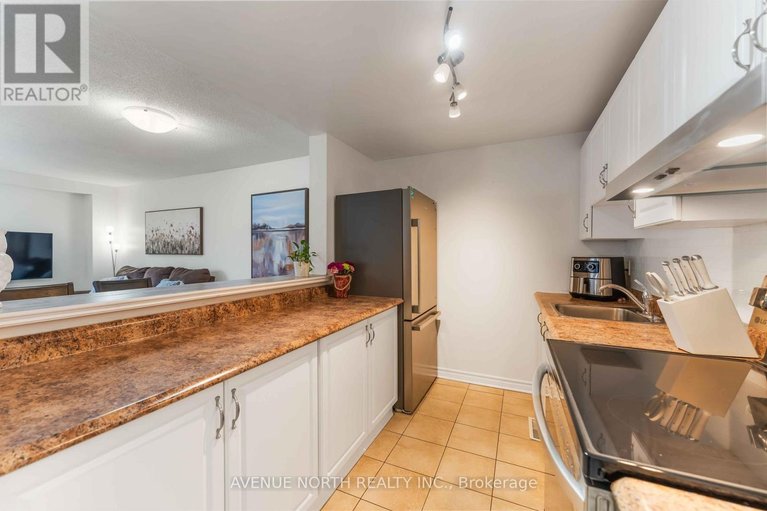 29608047/1964-garden-park-lane/blackburn-hamlet-south/ottawa/ontario/K1B5B2_10