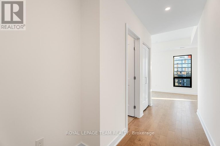 28724329/2704-340-queen-street/ottawa-centre/ottawa/ontario/K1R0G1_19