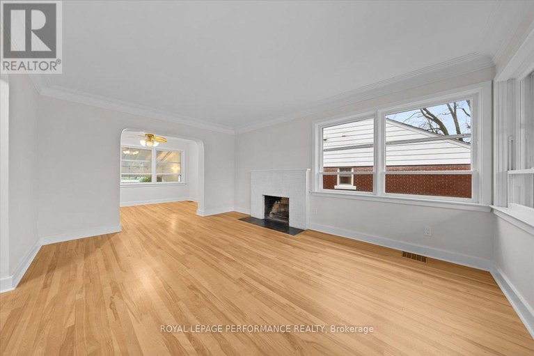 29083781/234-knox-crescent/riverview-park/ottawa/ontario/K1G0K8_6