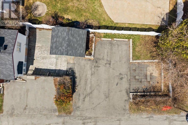 29645243/801-st-jean-street/town-of-rockland/clarence-rockland/ontario/K4K1K3_4