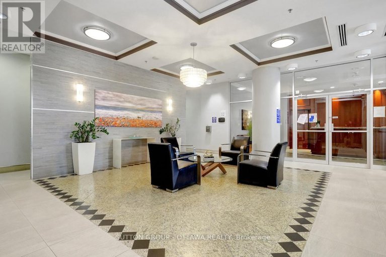 28530484/1303-70-landry-street/vanier/ottawa/ontario/K1L0A8_19