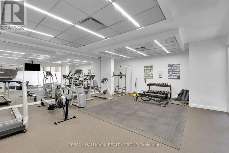 28532550/933-340-mcleod-street/ottawa-centre/ottawa/ontario/K2P1A4_26