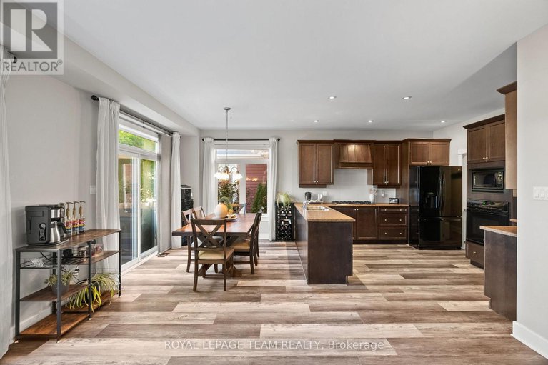 28868427/165-bonnyley-crescent/north-grenville-twp-kemptville-south/north-grenville/ontario/K0G1J0_12