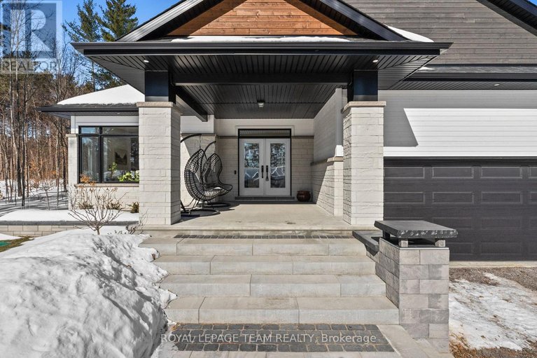 29447129/190-raymond-luhta-crescent/mcnabbraeside-twps/mcnabbraeside/ontario/K7S3G8_8