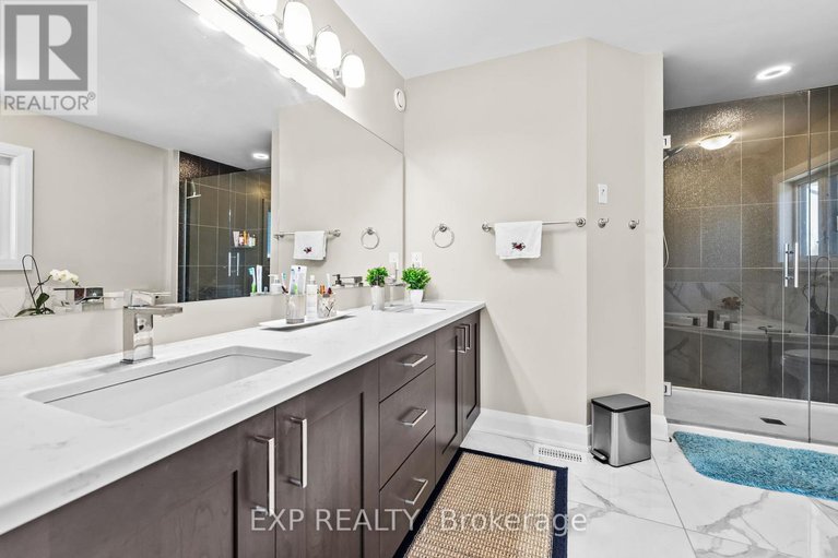 28309333/320-serenade-crescent/riverside-southgloucester-glen/ottawa/ontario/K1X0B9_31
