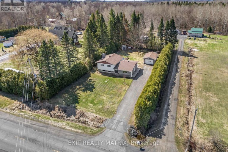 29639262/3520-pattee-road/east-hawkesbury/ontario/K6A2R2_33