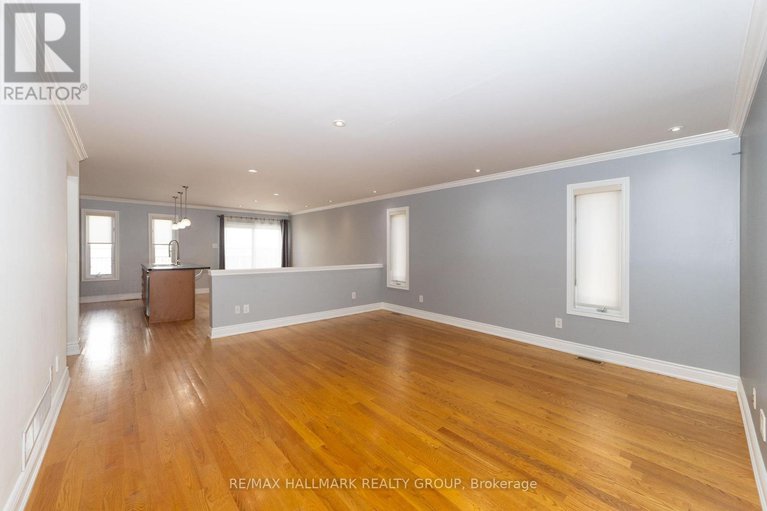 28877036/2797-st-stephens-street/fairfield-heights/ottawa/ontario/K2B1B6_9