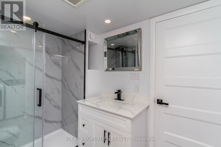 28774886/1796-saunderson-drive/elmvale-acres/ottawa/ontario/K1G2C2_35