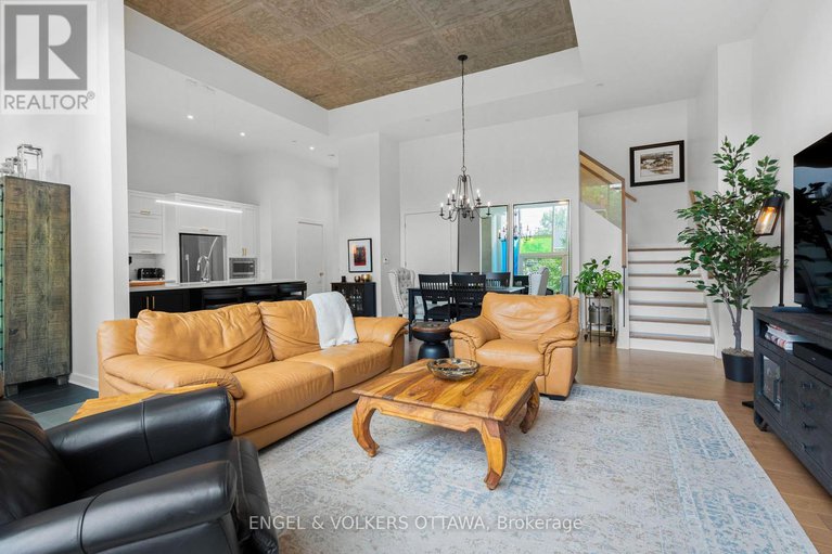 28418006/103-135-barrette-street/vanier/ottawa/ontario/K1L7Z9_7
