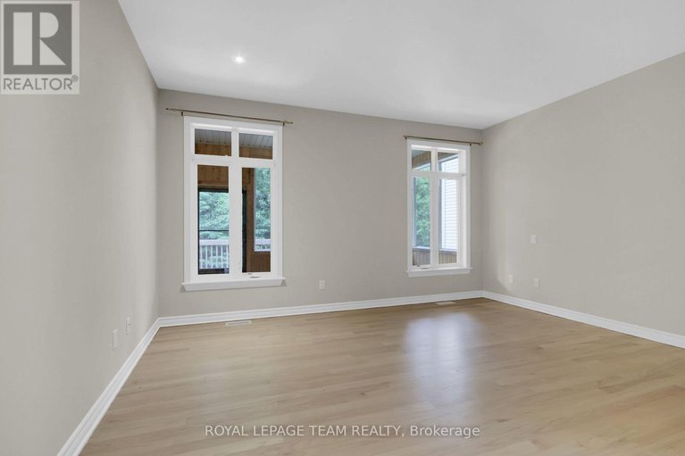 28532592/142-west-ridge-drive/stittsville-central/ottawa/ontario/K2S2H3_14