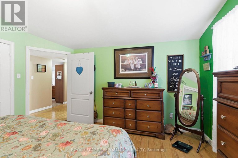 29238691/6149-poirier-avenue/south-glengarry-charlottenburgh-twp/south-glengarry/ontario/K0C2J0_20