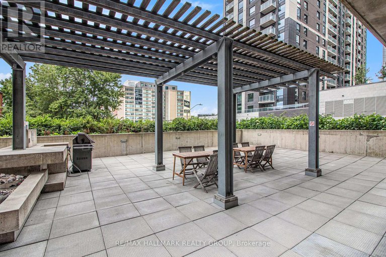28707515/405-179-george-street/lower-townbyward-market/ottawa/ontario/K1N1J8_13