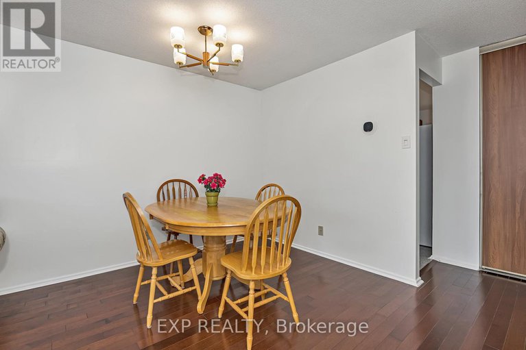 28992851/266-woodfield-drive/tanglewood/ottawa/ontario/K2G3W9_4