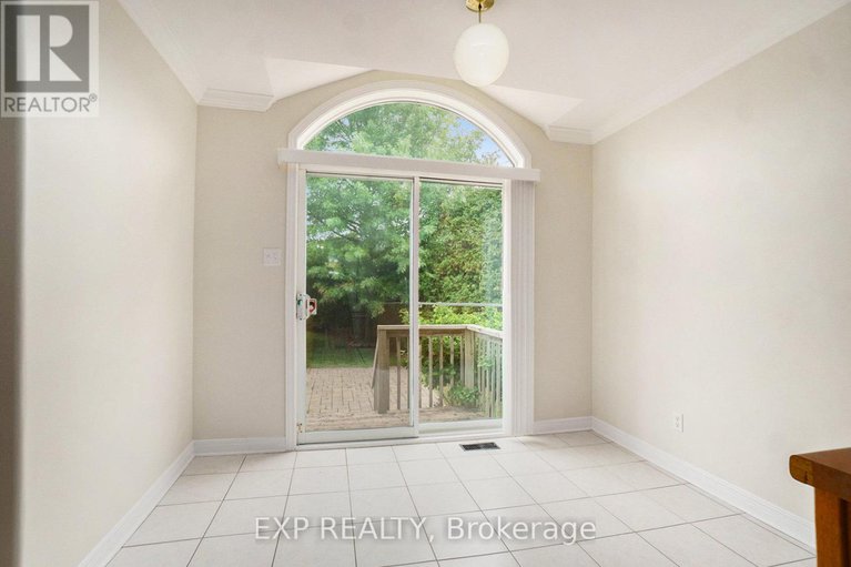 28526741/638-casabella-drive/avalon-east/ottawa/ontario/K4A4G1_14