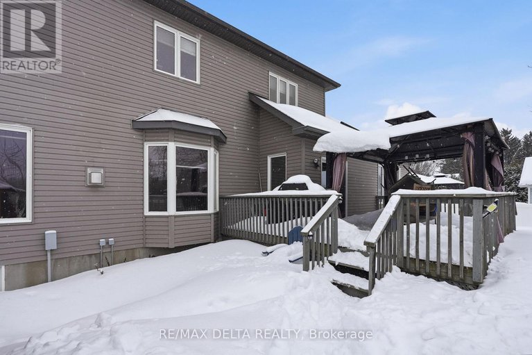 29414209/1820-landry-road/clarencerockland-twp/clarence-rockland/ontario/K0A1N0_37