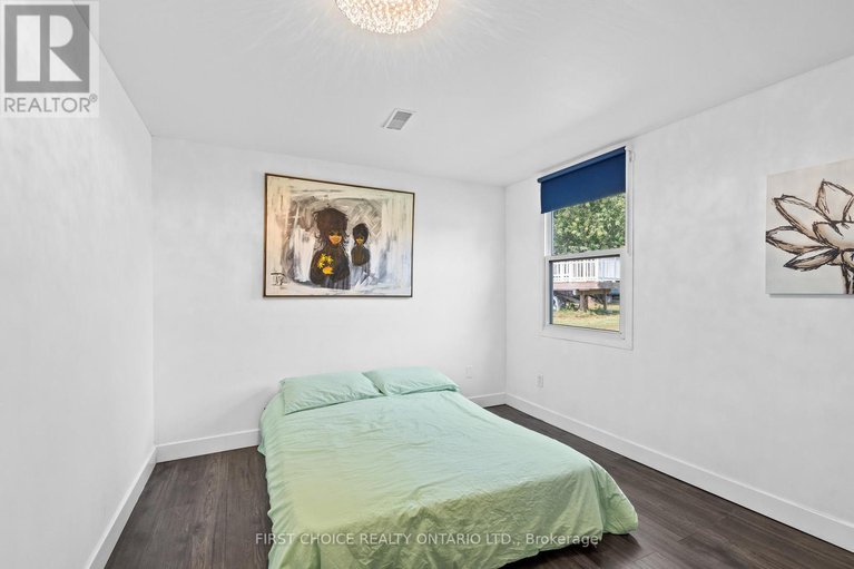 28712297/10-campbell-reid-court/rural-kanata-central/ottawa/ontario/K2K1X7_19