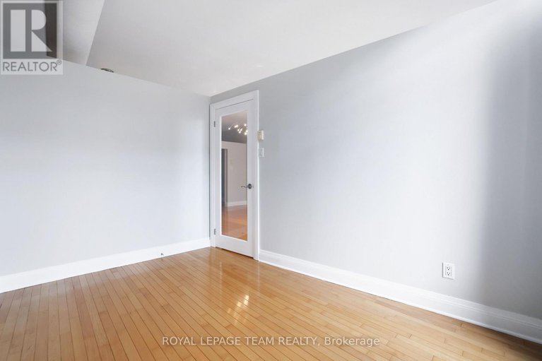 29224575/203-300-powell-avenue/west-centre-town/ottawa/ontario/K1S5T3_20