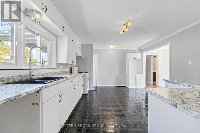 28960799/27-sarah-street/augusta-twp/augusta/ontario/K0E1P0_12