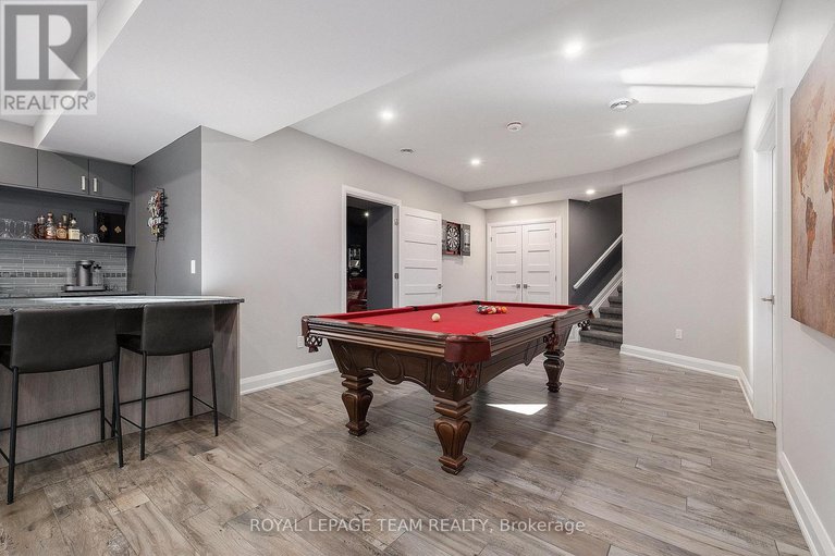 28242959/1670-ortona-avenue/carleton-heights/ottawa/ontario/K2C1W7_34