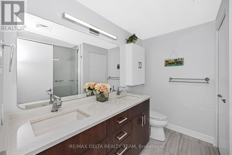 29431366/1202-200-besserer-street/sandy-hill/ottawa/ontario/K1N0A7_23