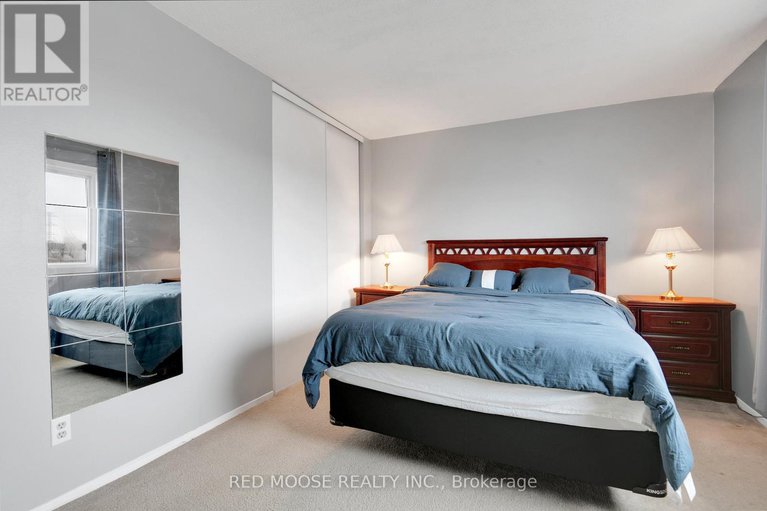 29220948/415-216-viewmount-drive/borden-farmstewart-farmcarleton-heightsparkwood-hills/ottawa/ontario/K2E7X4_22