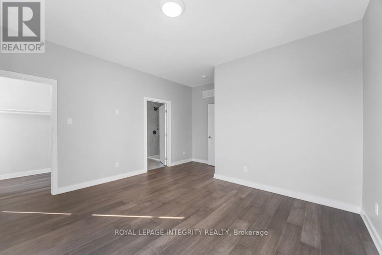 28970787/a-875-contour-street/mer-bleuebradley-estatesanderson-park/ottawa/ontario/K1W0G6_20