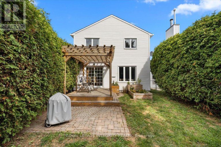 28813112/3759-autumnwood-street/emerald-woodssawmill-creek/ottawa/ontario/K1T2G7_36