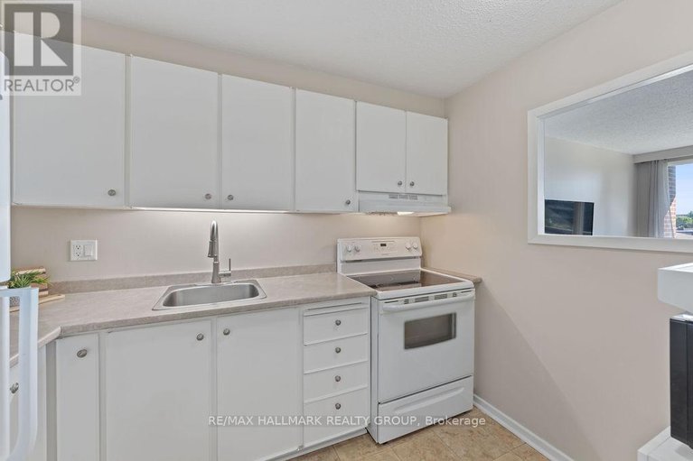28655667/312-3100-carling-avenue/bayshore/ottawa/ontario/K2B6J6_12