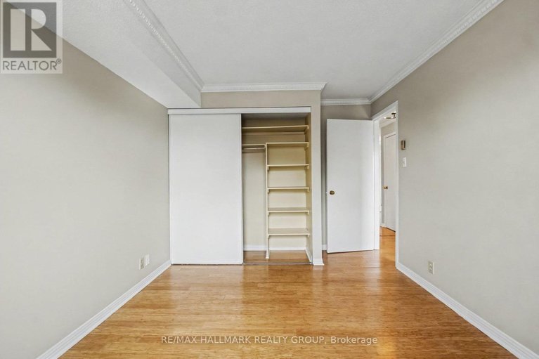 29555971/306-316-savard-avenue/vanier/ottawa/ontario/K1L7S2_16