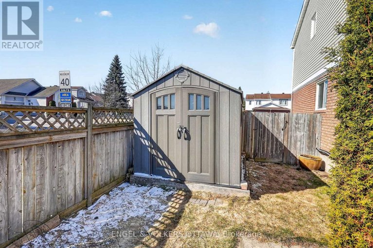 29596735/1499-corsham-avenue/fallingbrookpineridge/ottawa/ontario/K4A3M6_41