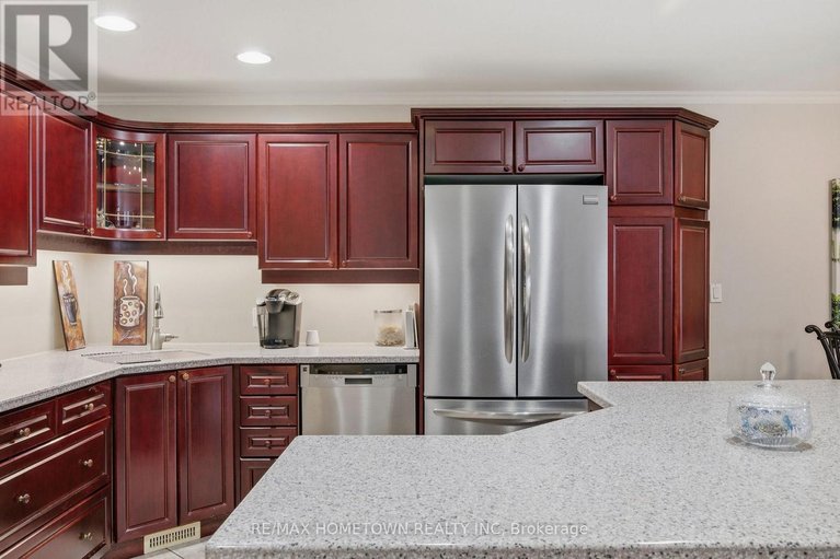 29672154/125-butlers-crescent/brockville/brockville/ontario/K6V7K8_7