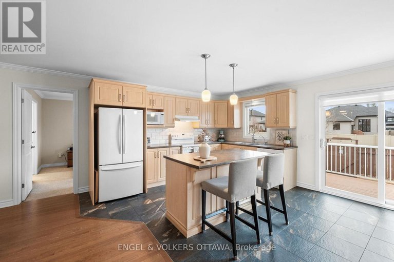 29579169/203-belfort-street/embrun/russell/ontario/K0A1W0_9