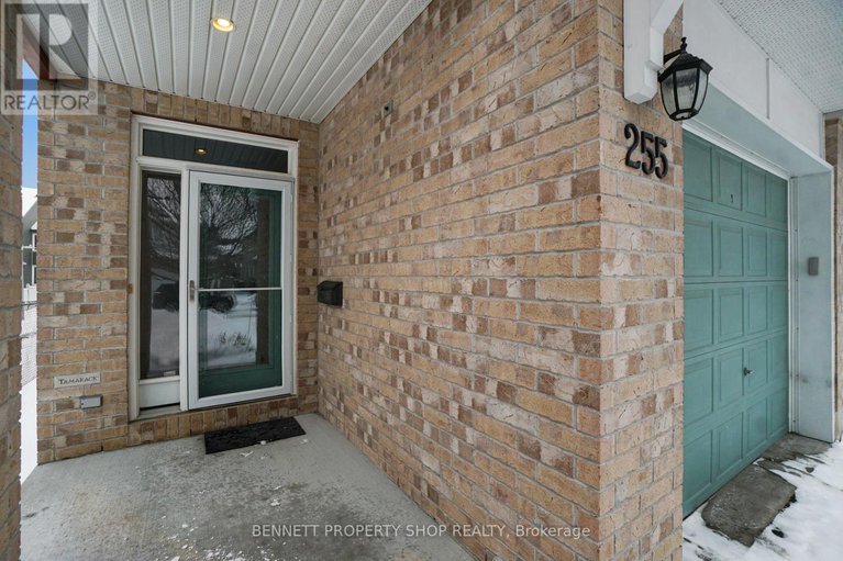 29330582/255-mojave-crescent/stittsville-north/ottawa/ontario/K2S0H6_2