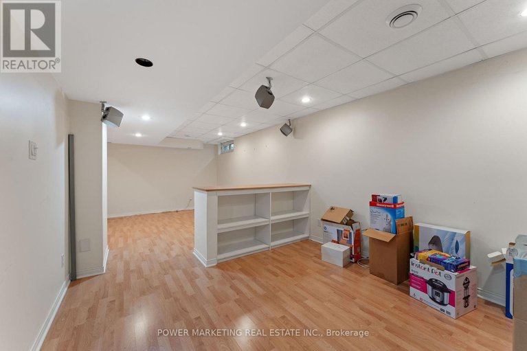 28633301/1060-grenon-avenue/fairfield-heights/ottawa/ontario/K2B8N1_25
