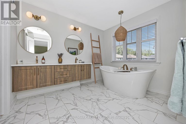 28653573/271-mount-nebo-way/riverside-southgloucester-glen/ottawa/ontario/K1X0E1_28