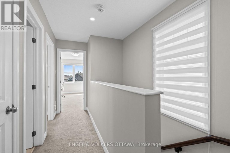 28498839/618-lauraleaf-crescent/half-moon-bay/ottawa/ontario/K2J6G9_19